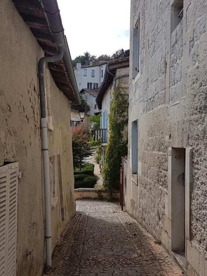 Aubaterra Villa Aubeterre-sur-Dronne Exterior foto