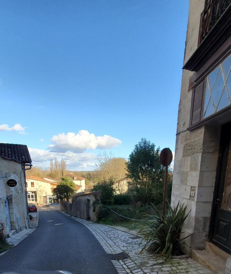 Aubaterra Villa Aubeterre-sur-Dronne Exterior foto